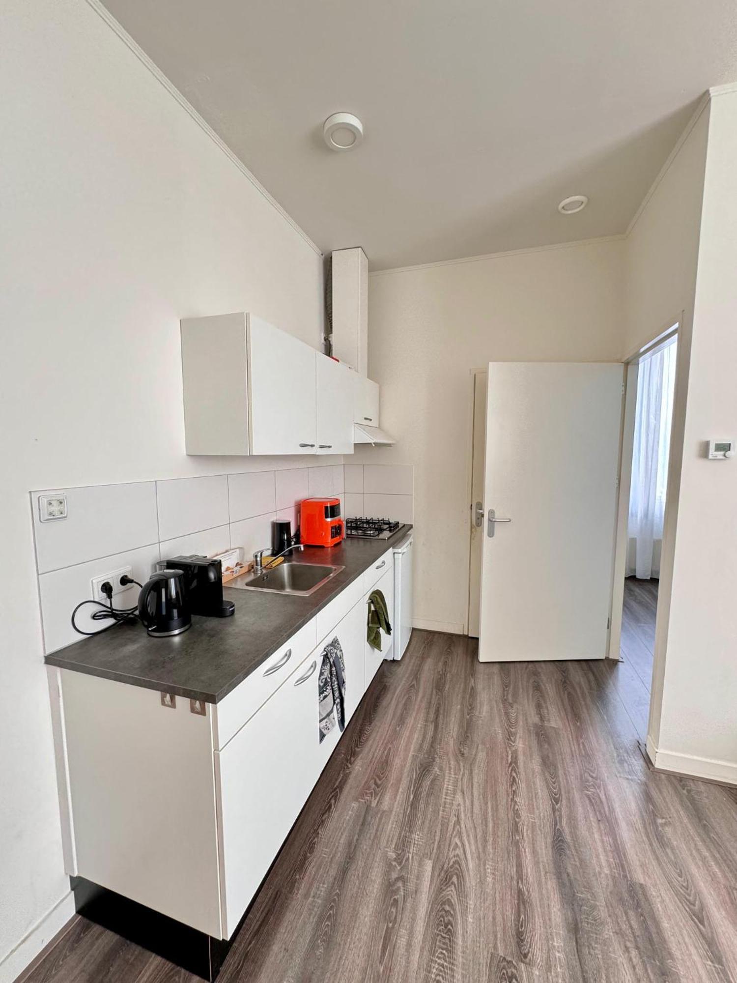 אנסחדה 86 3City Appartement Met Prive Parkeerplaats מראה חיצוני תמונה